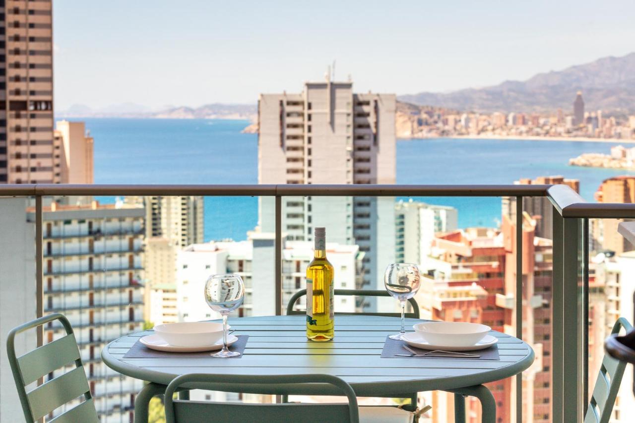 Апартаменти Skyline 11 Sunny Balcony With Stunning Sea Views Бенідорм Екстер'єр фото